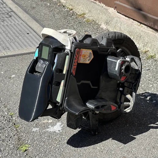 Gabe's Apex seat