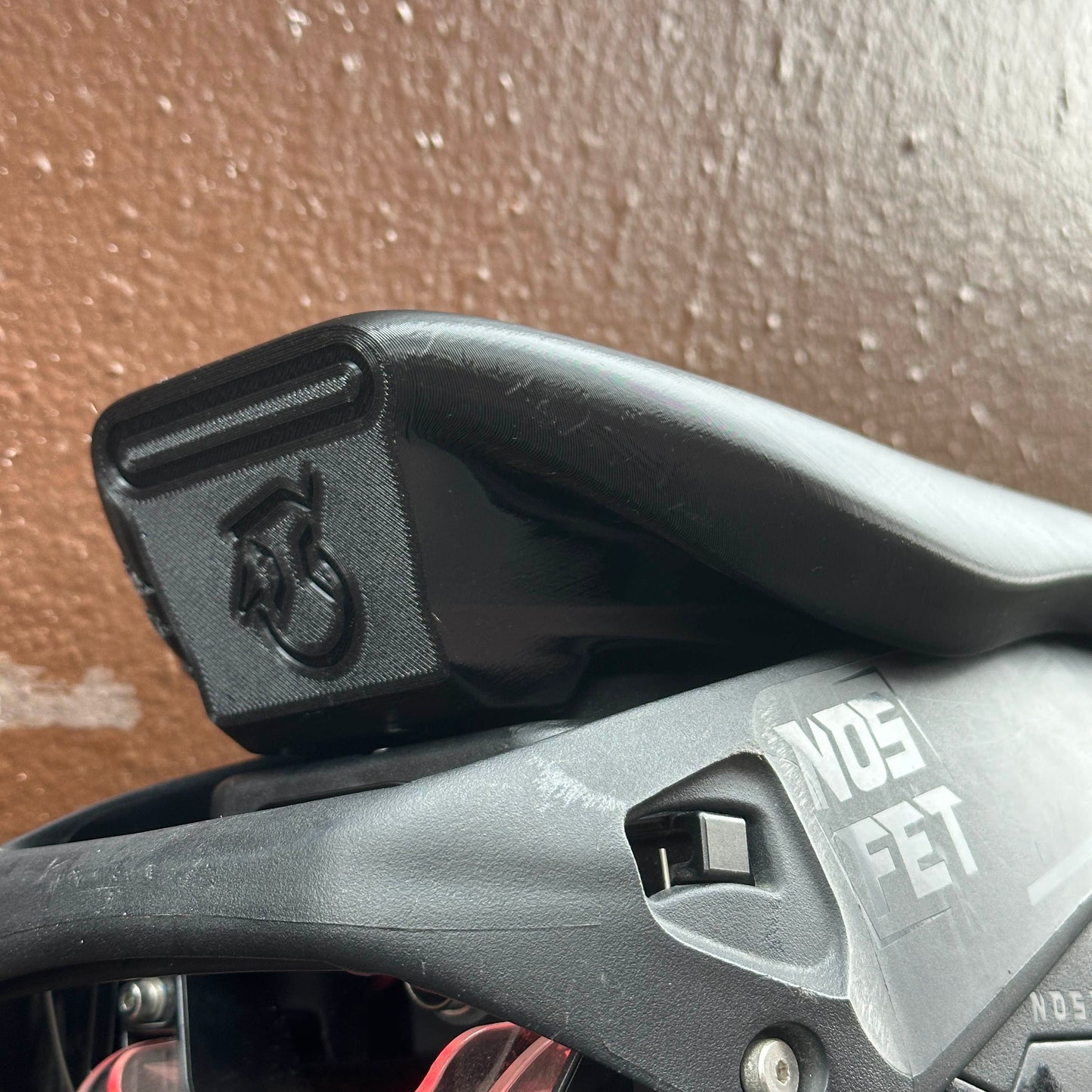 Gabe's Aero seat