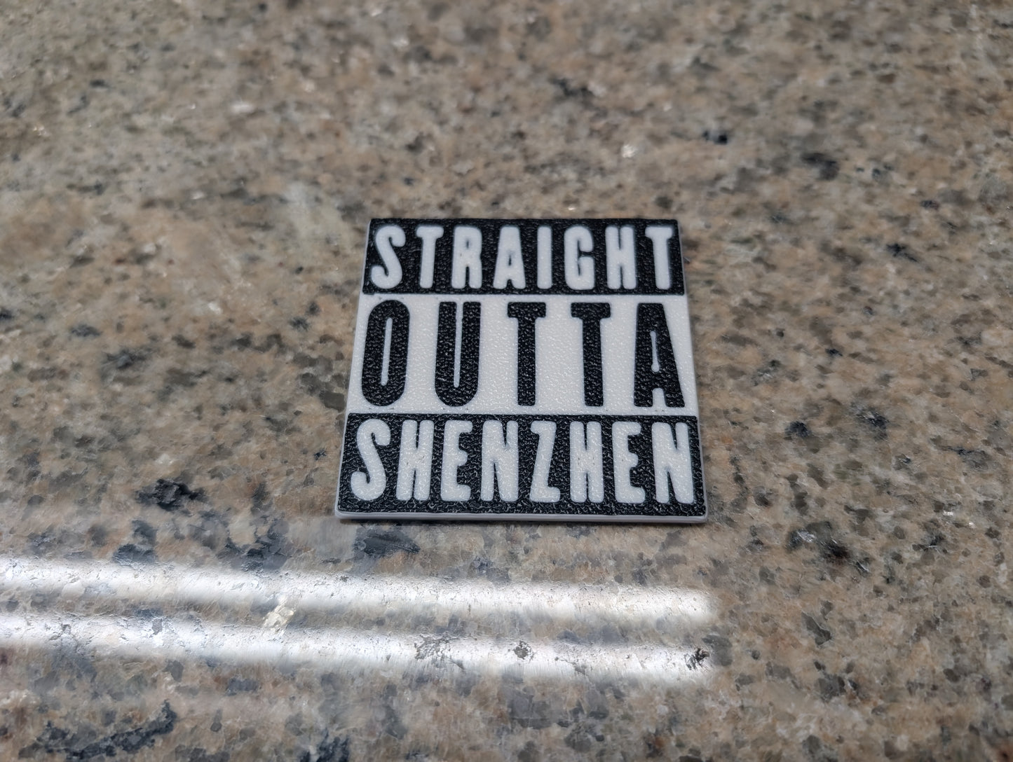Hard tags