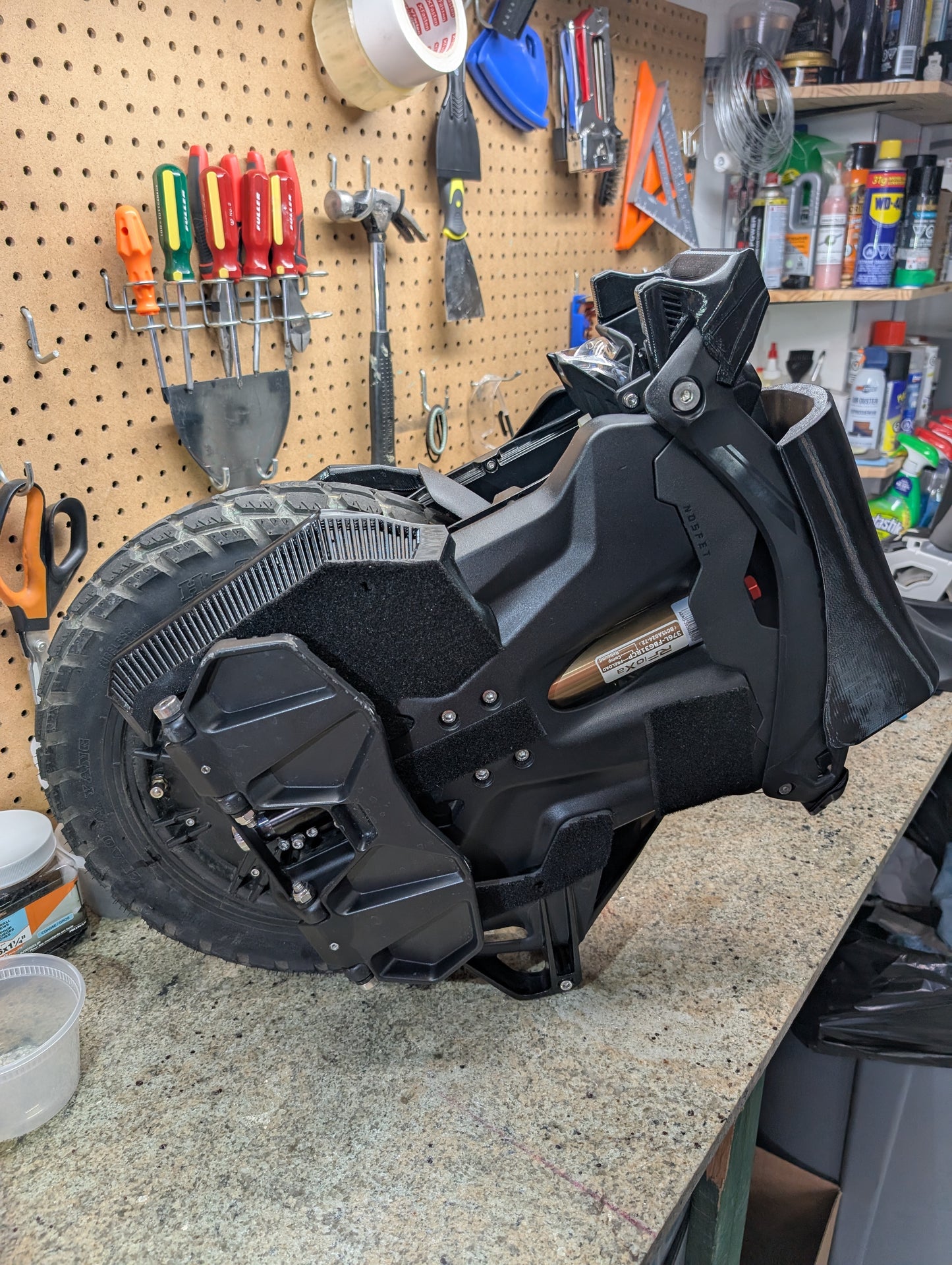 Aero EXO-Frame