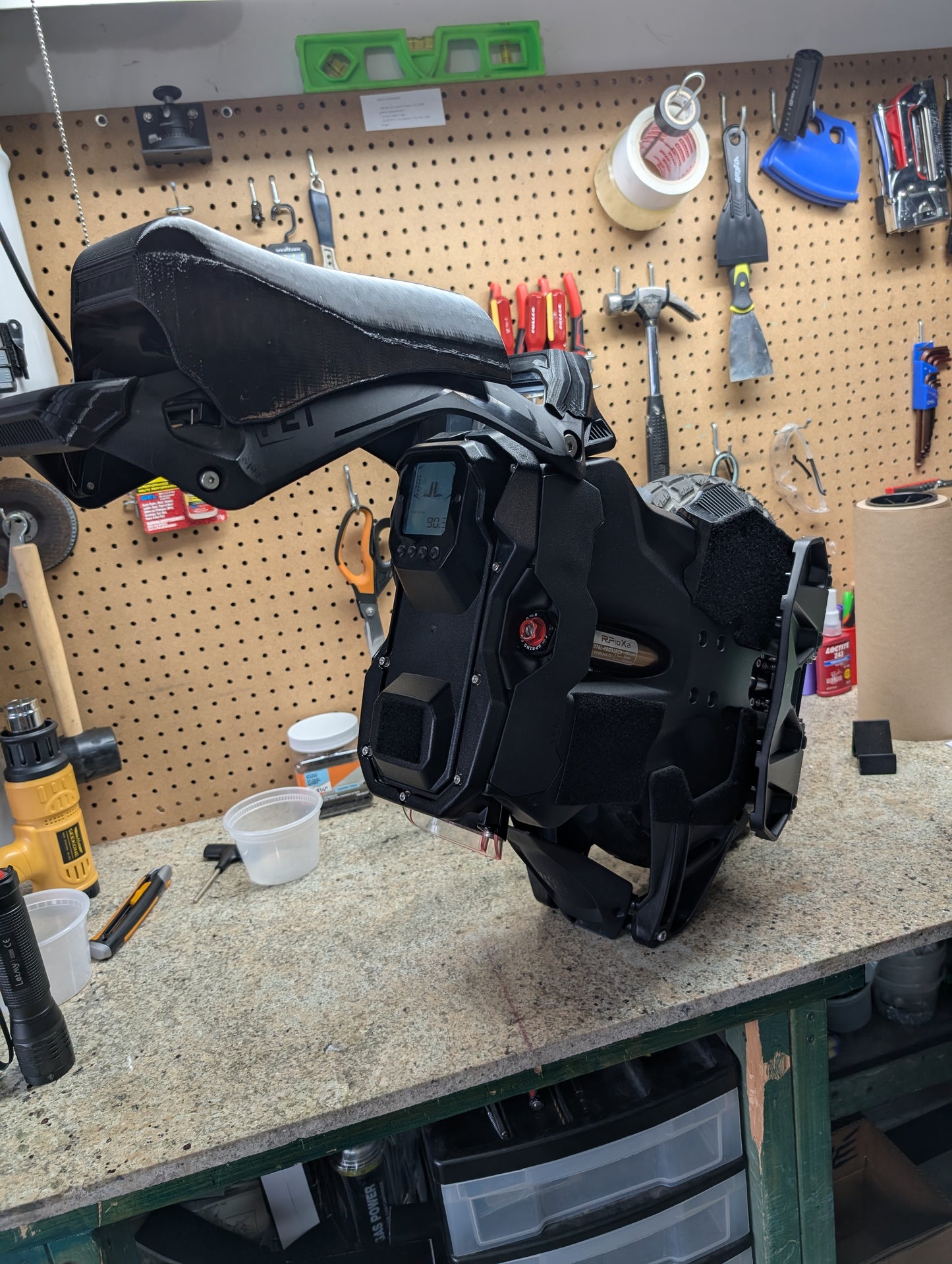 Aero EXO-Frame