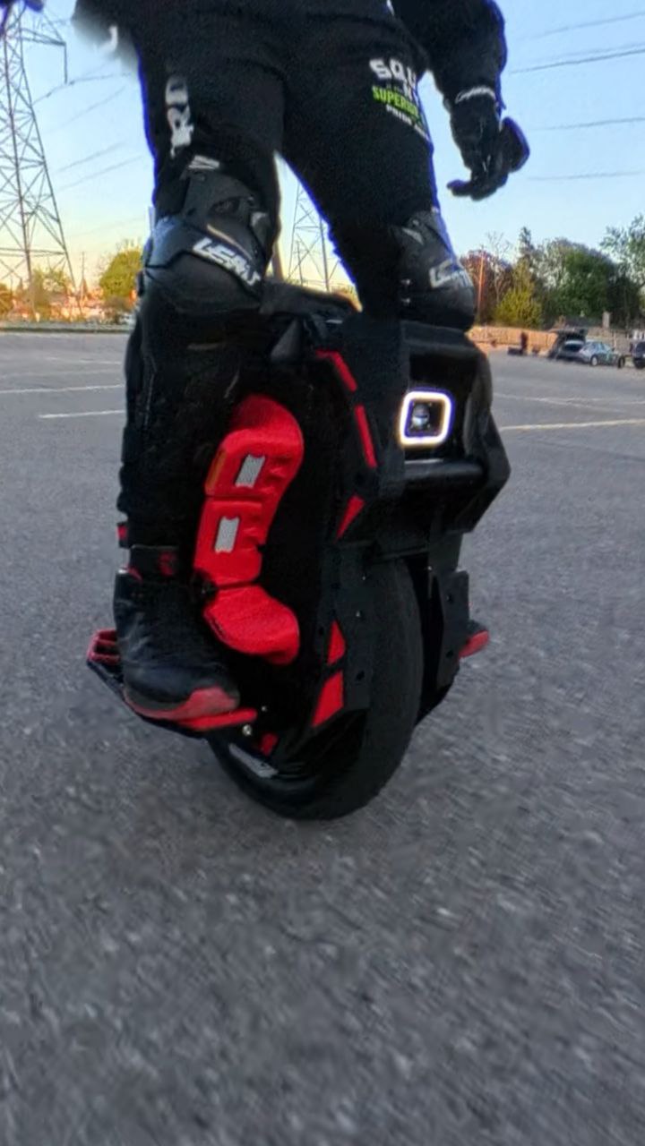 Sherman L EXO-Frame