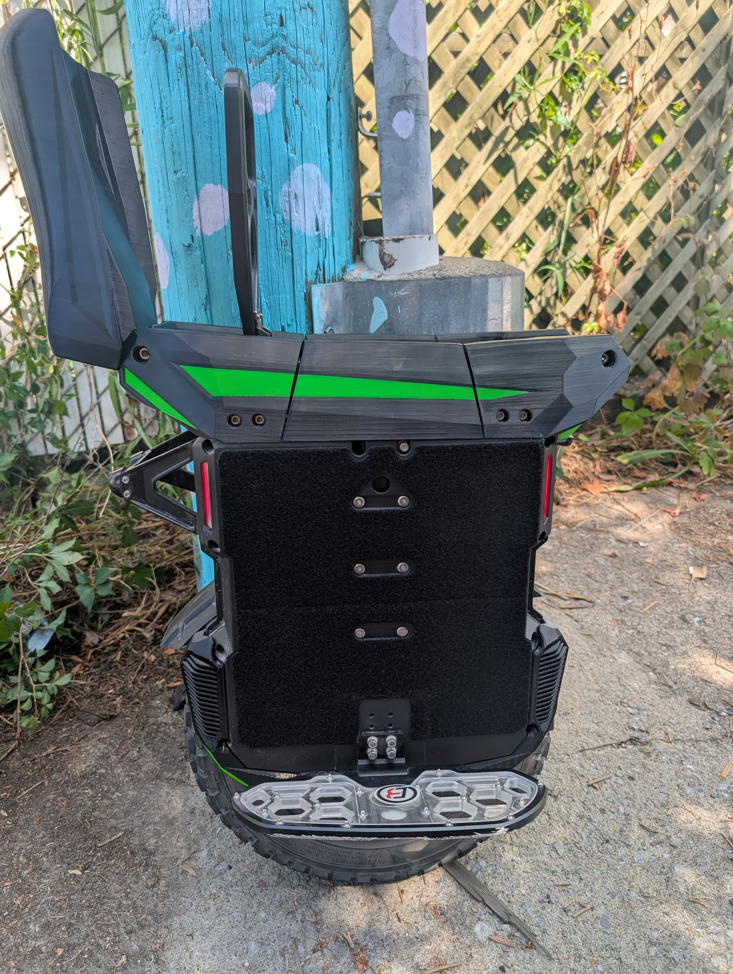 200IQ Trolley mod for Rocket